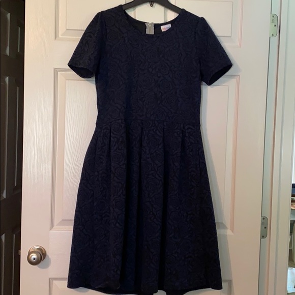 LuLaRoe Dresses & Skirts - LuLaRoe XL Dark Blue & Black Rose Amelia Dress